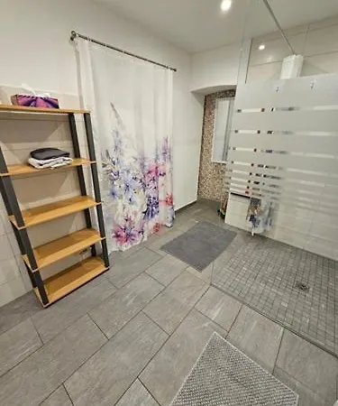 Appartement ,,hinter Der Mauer